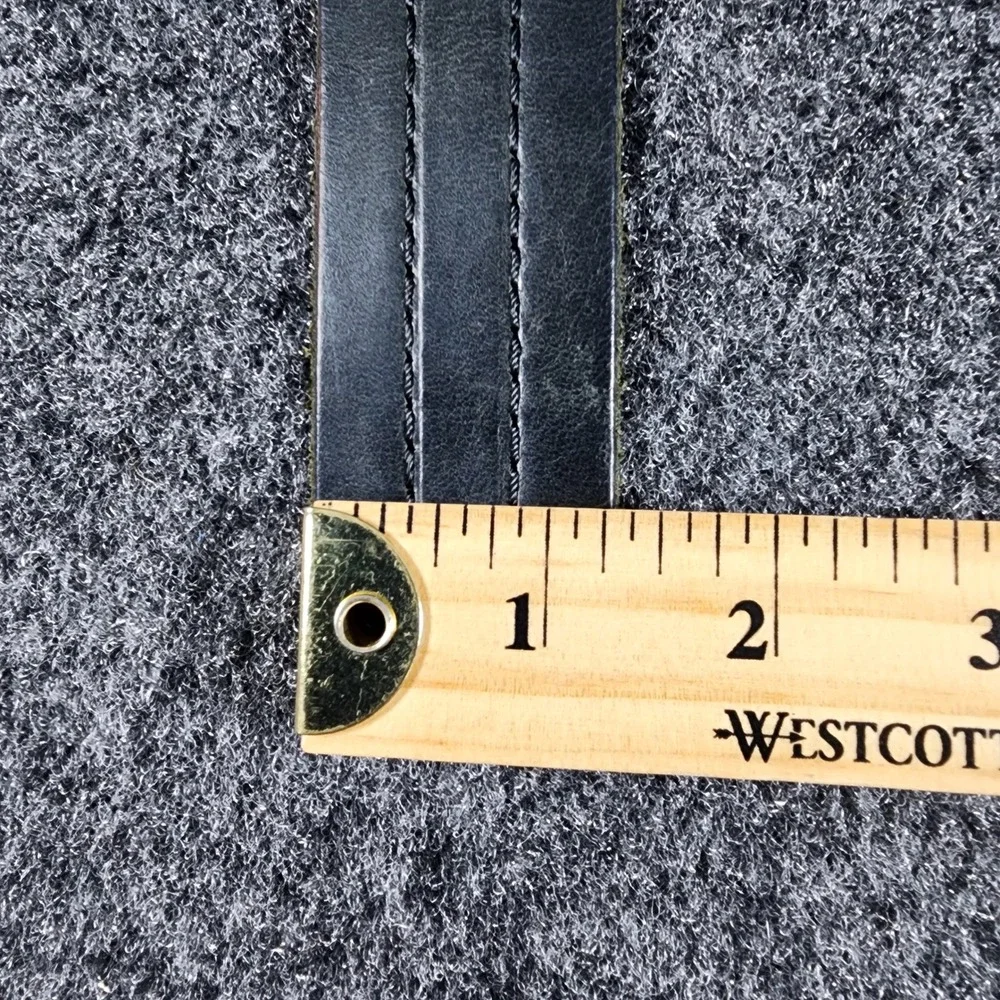 Fossil Leather Belt Mens 32 Black MB103400132 Triple Stitched Casual Buckle